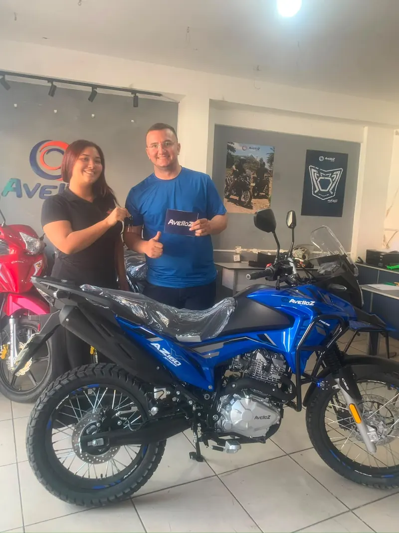 Avelloz AZ160 Xtreme azul na loja em Maracanaú